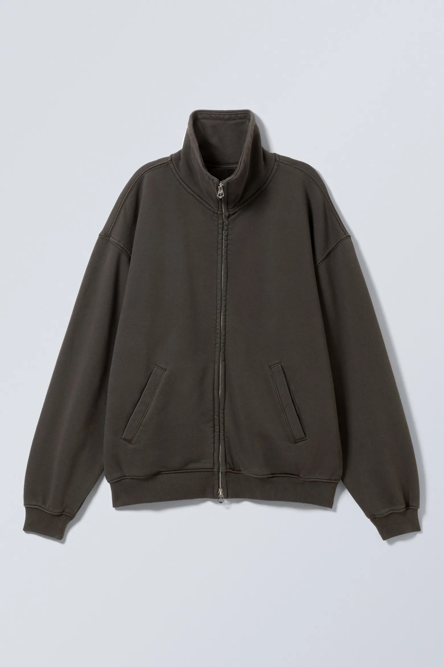 LOCKERER ZIP-CARDIGAN MIT TRICHTERKRAGEN|Weekday Hot