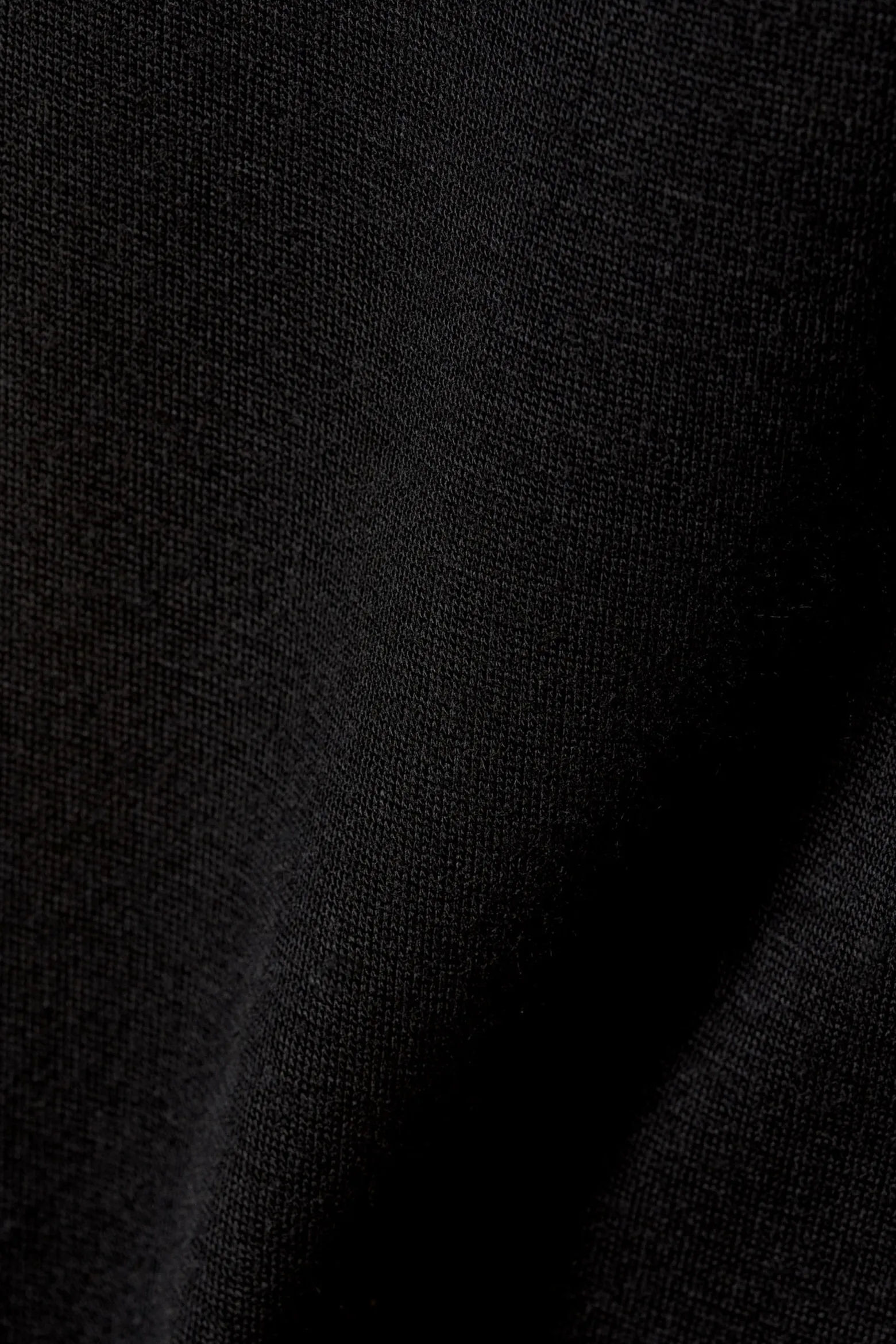 LONGSLEEVE MIT U-BOOT-AUSSCHNITT|Weekday Store