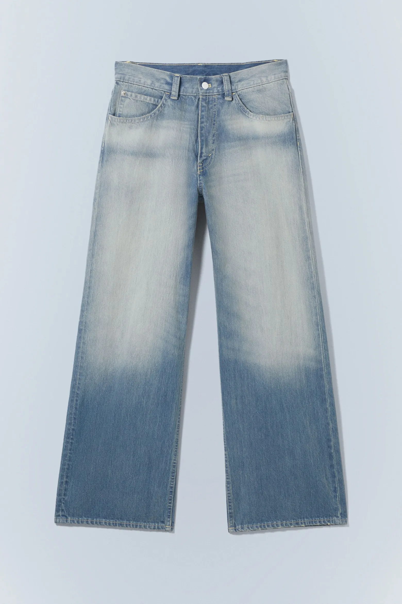 LOOSER – WEITE JEANS MIT NORMALER TAILLE|Weekday Outlet