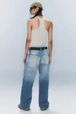 LOOSER – WEITE JEANS MIT NORMALER TAILLE|Weekday Outlet