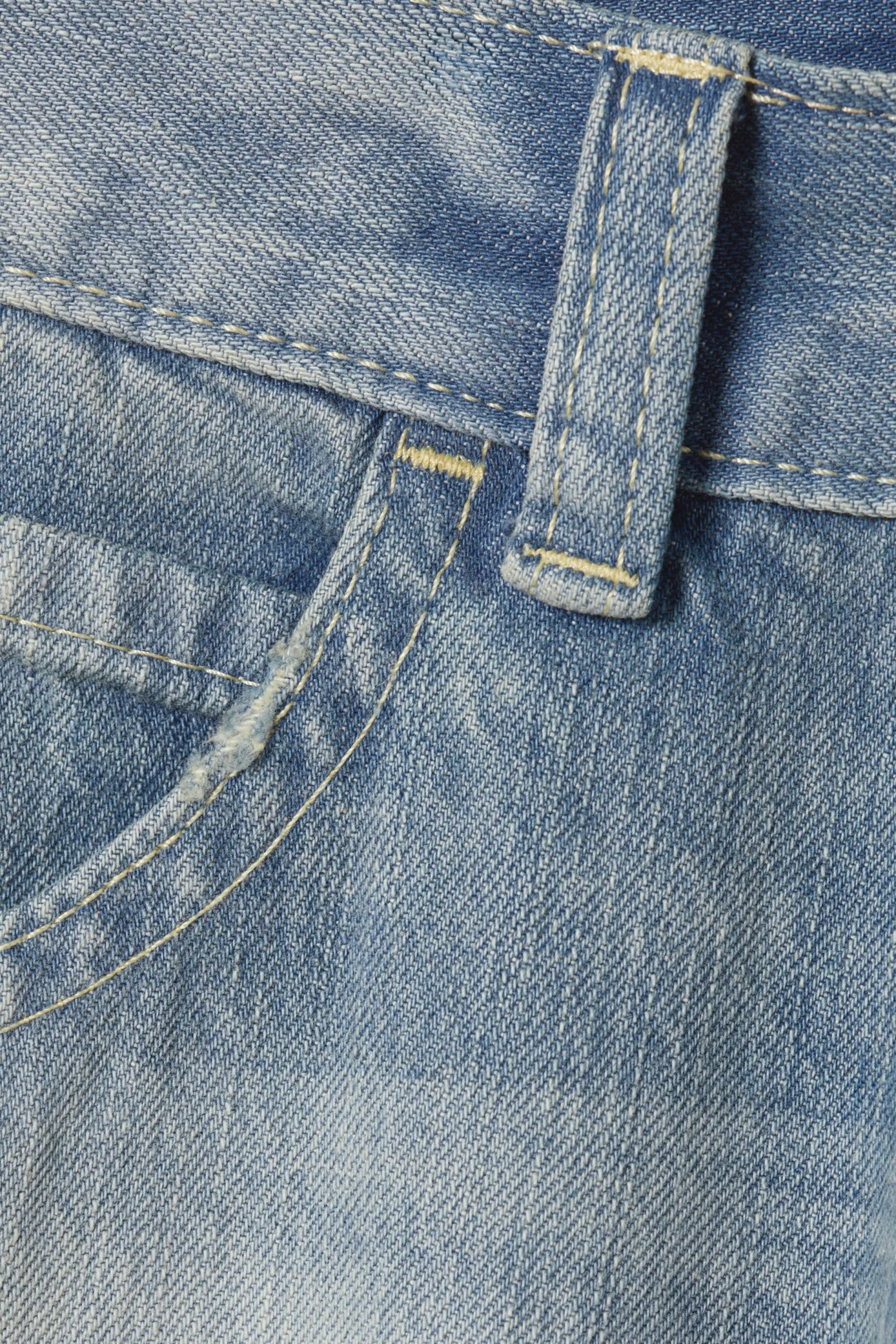 LOOSER – WEITE JEANS MIT NORMALER TAILLE|Weekday Outlet