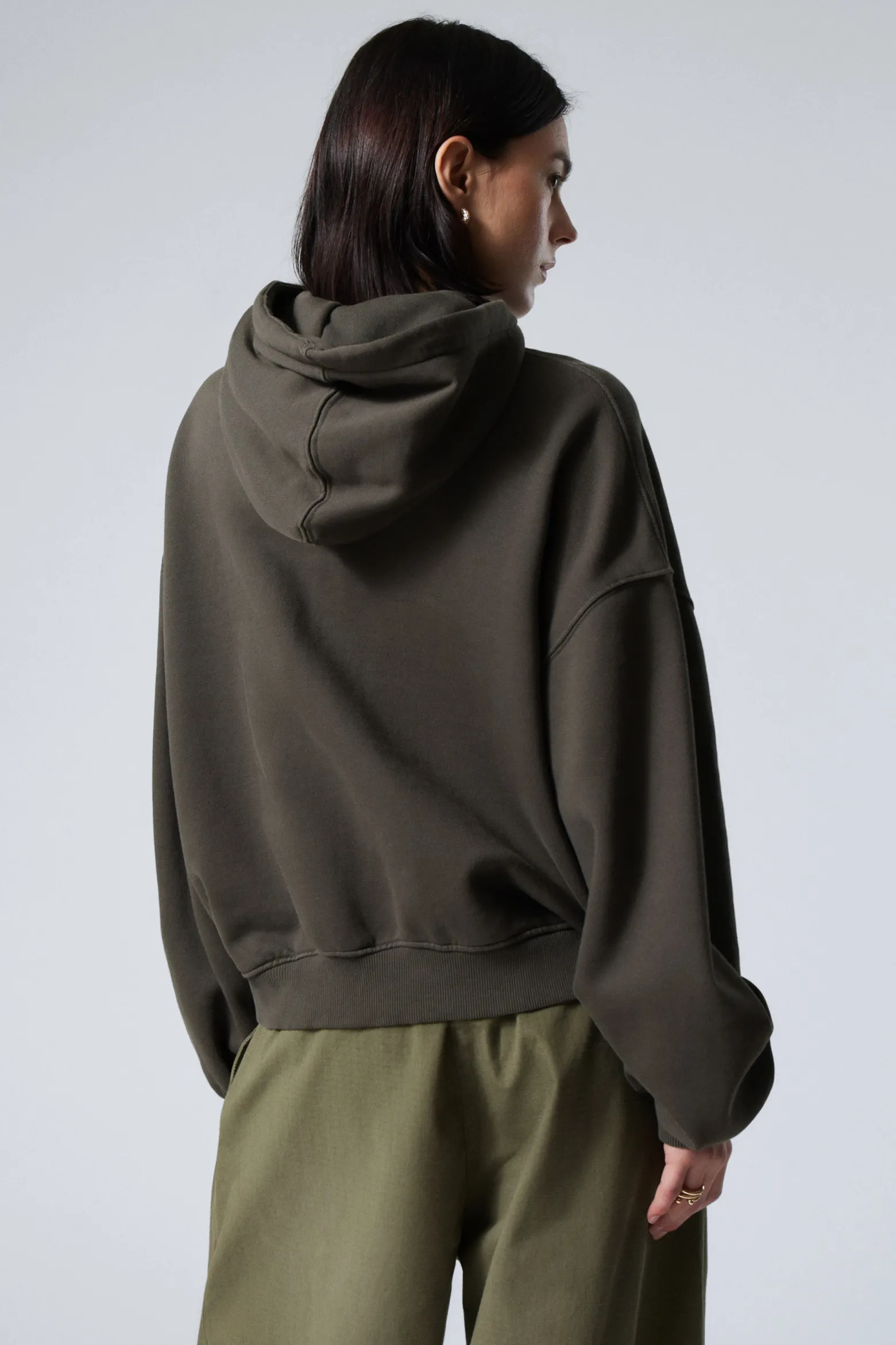 LÄSSIGER HEAVYWEIGHT-HOODIE MIT REISSVERSCHLUSS|Weekday Hot