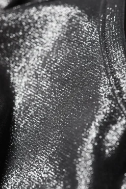 MINIMALISTISCHES GLITZER-BIKINIOBERTEIL|Weekday Discount