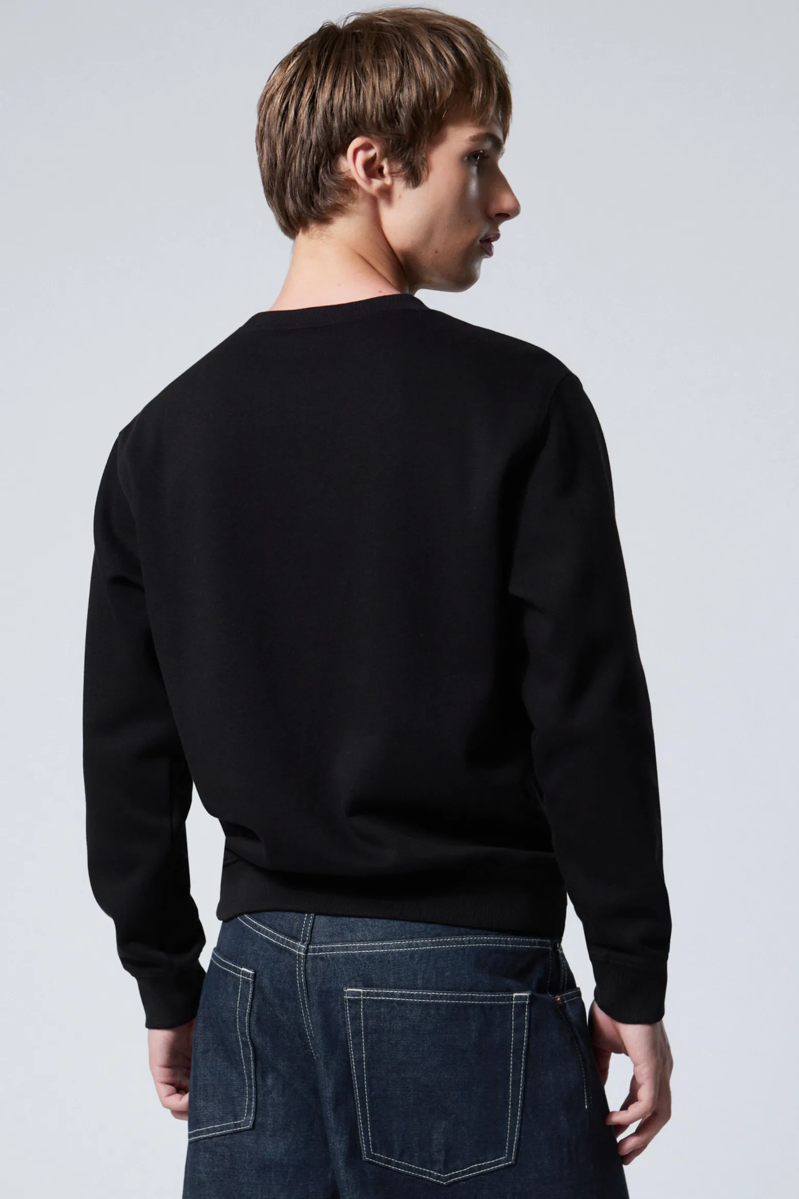 MITTELSCHWERES STANDARD-SWEATSHIRT|Weekday Shop
