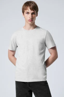 MITTELSCHWERES STANDARD-T-SHIRT|Weekday New