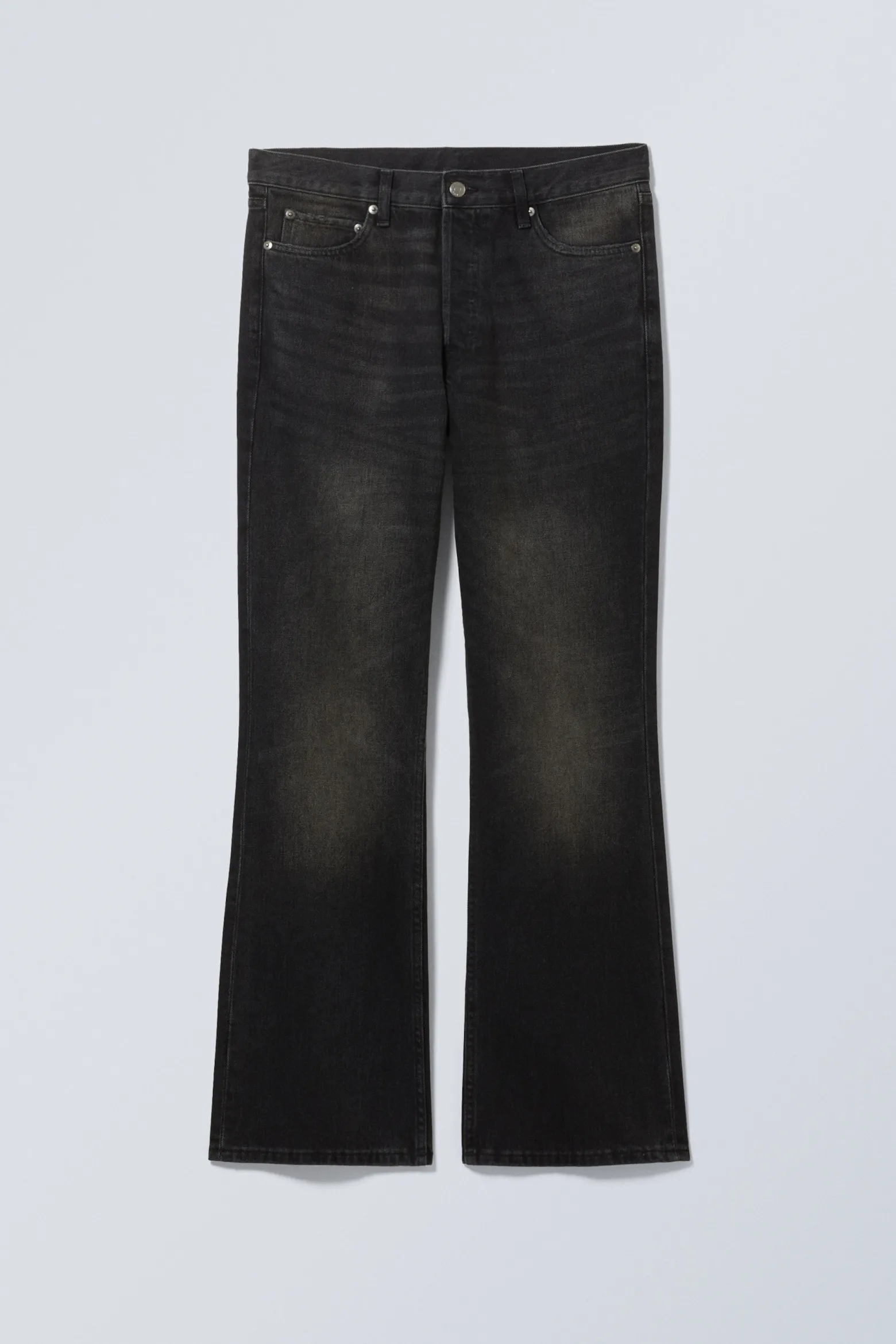 MOTION – SCHMAL GESCHNITTENE BOOTCUT-JEANS|Weekday Best Sale