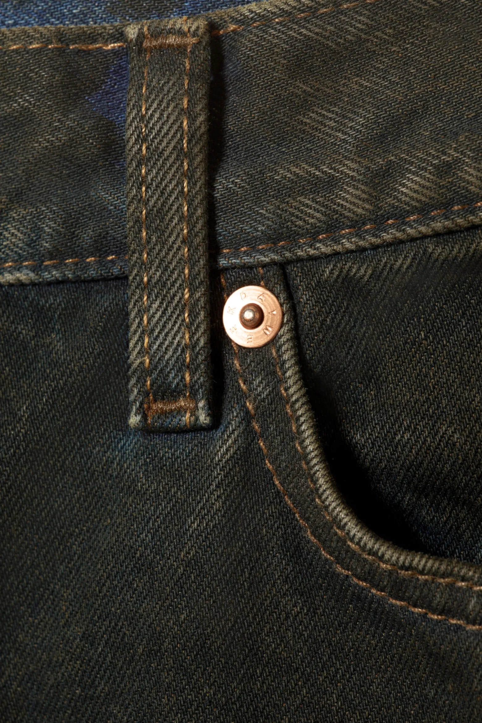 MOTION – SCHMAL GESCHNITTENE BOOTCUT-JEANS|Weekday Clearance