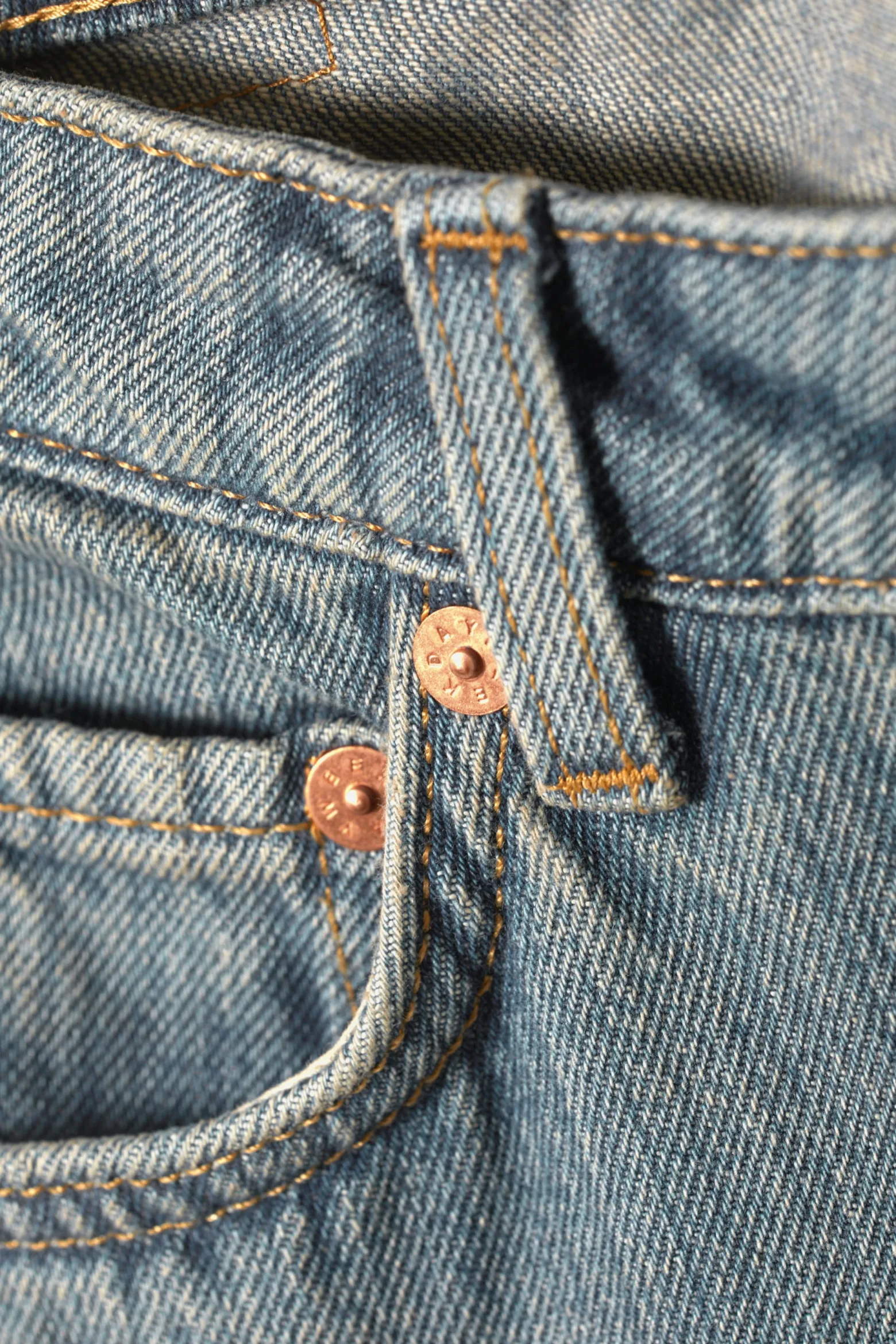 NOVA LOW WAIST SLIM BOOTCUT LEG JEANS|Weekday Best Sale