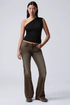 NOVA LOW WAIST SLIM BOOTCUT LEG JEANS|Weekday Hot