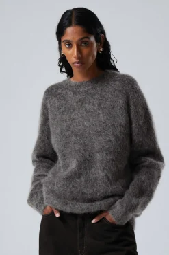 OVERSIZED-STRICKPULLOVER AUS MOHAIRMISCHUNG|Weekday Outlet
