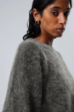 OVERSIZED-STRICKPULLOVER AUS MOHAIRMISCHUNG|Weekday Outlet