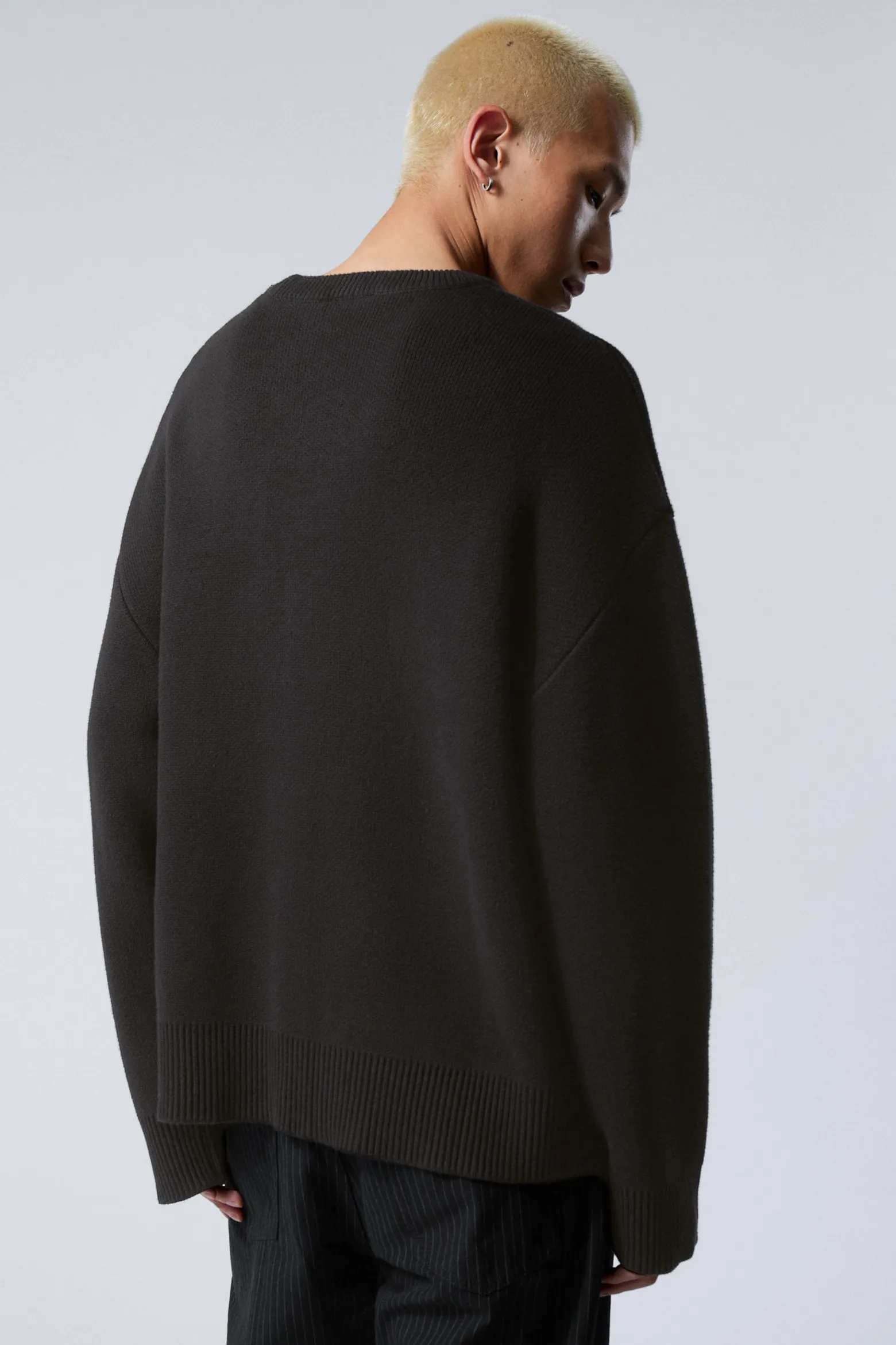 OVERSIZED-SWEATSHIRT CYPHER|Weekday Best Sale