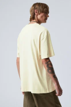 OVERSIZED-T-SHIRT MIT GRAFIKPRINT|Weekday Sale