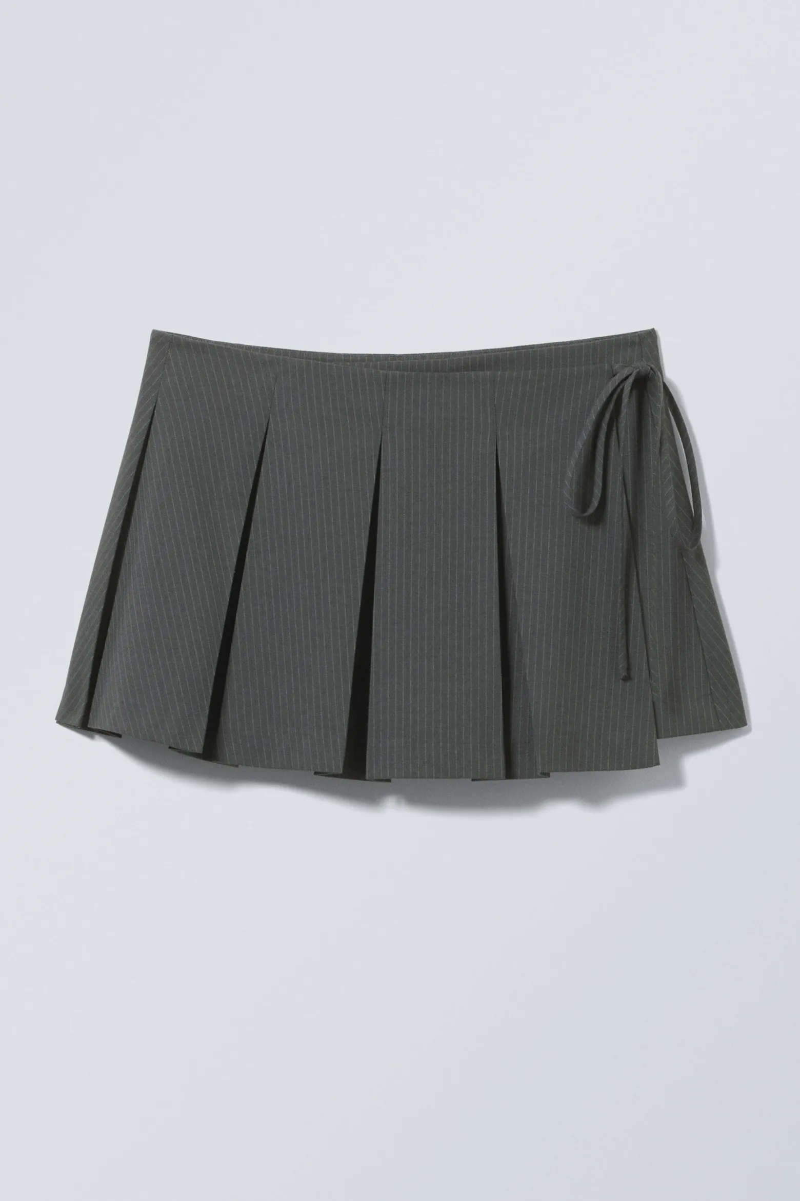 PLISSIERTER MINI-WICKELROCK|Weekday Cheap