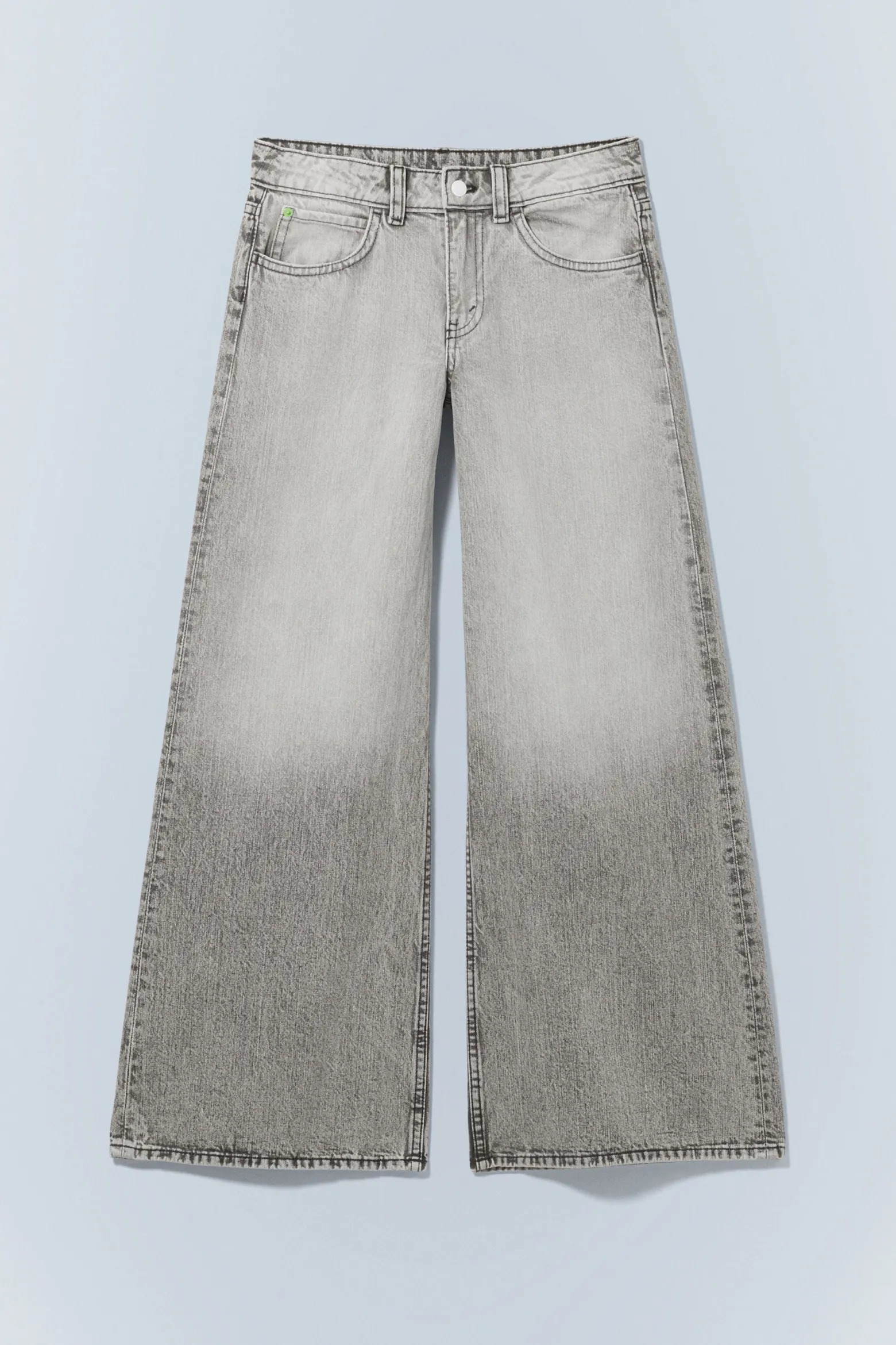 POSER – WEITE JEANS MIT NORMALER TAILLE|Weekday Cheap