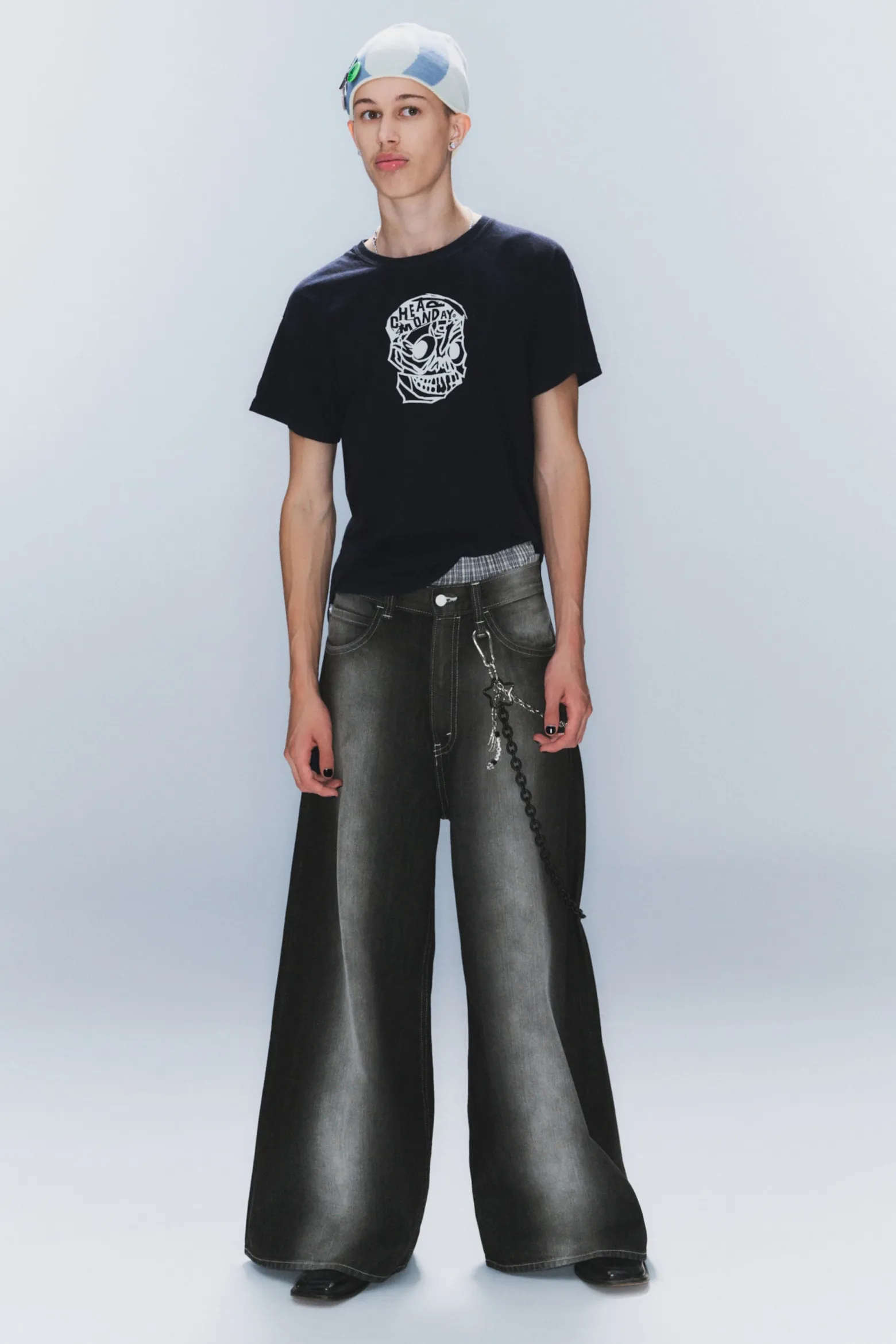 RAD SUPER – WEITE JEANS MIT NORMALER TAILLE|Weekday Store