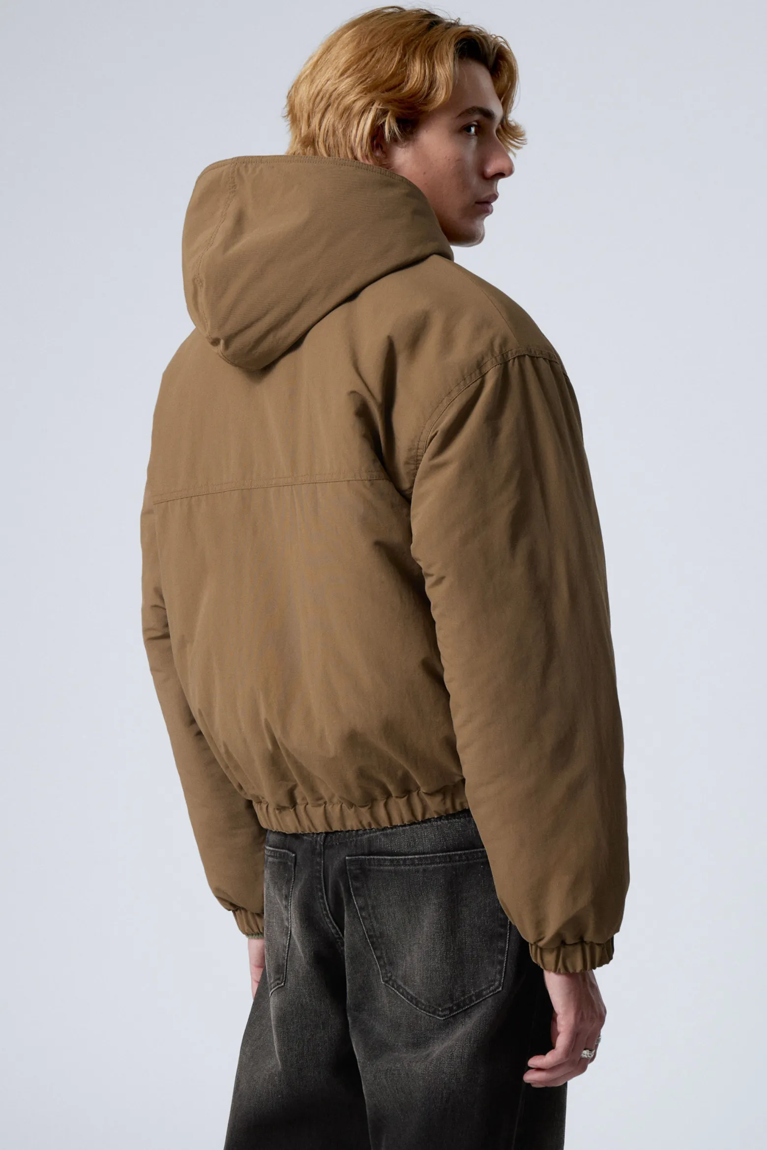 RELAXED NYLON BOMBER JACKER|Weekday Clearance