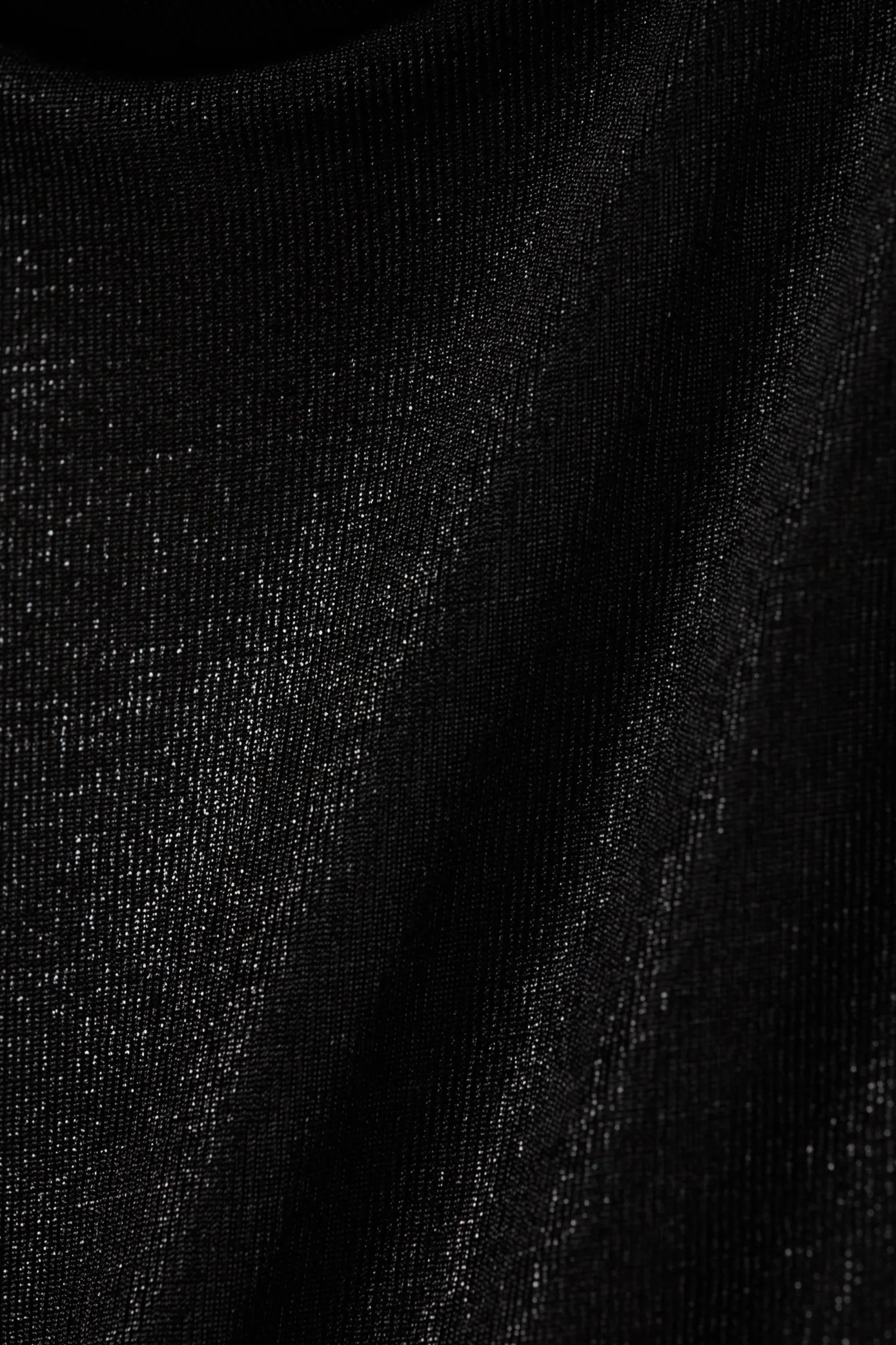 ÄRMELLOSES, GLÄNZENDES NECKHOLDER-TOP|Weekday Online