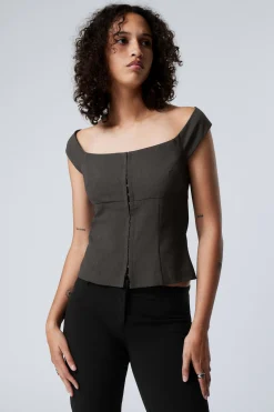 ÄRMELLOSES TOP MIT WEITEM AUSSCHNITT|Weekday Cheap