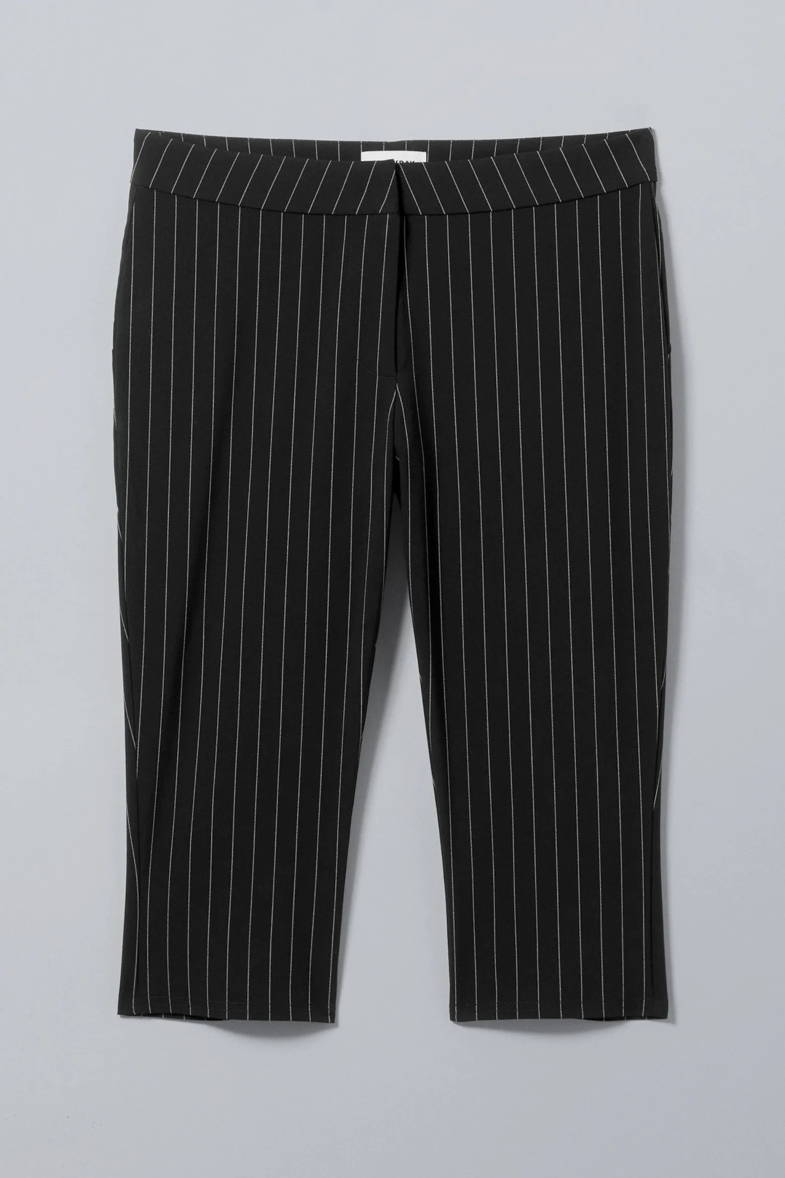 SCHMAL GESCHNITTENE CAPRIHOSE|Weekday Flash Sale