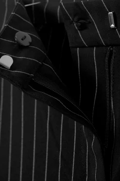 SCHMAL GESCHNITTENE CAPRIHOSE|Weekday Flash Sale