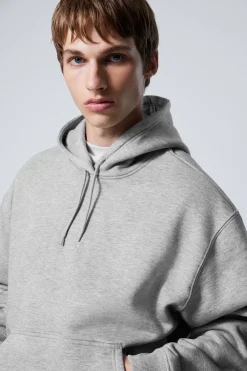 SCHWERER KAPUZENPULLOVER MIT RELAXTER PASSFORM|Weekday New