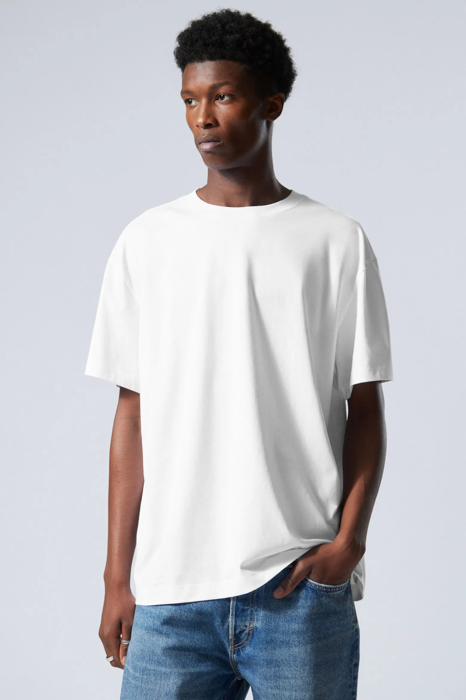 SCHWERES OVERSIZED-T-SHIRT|Weekday Outlet