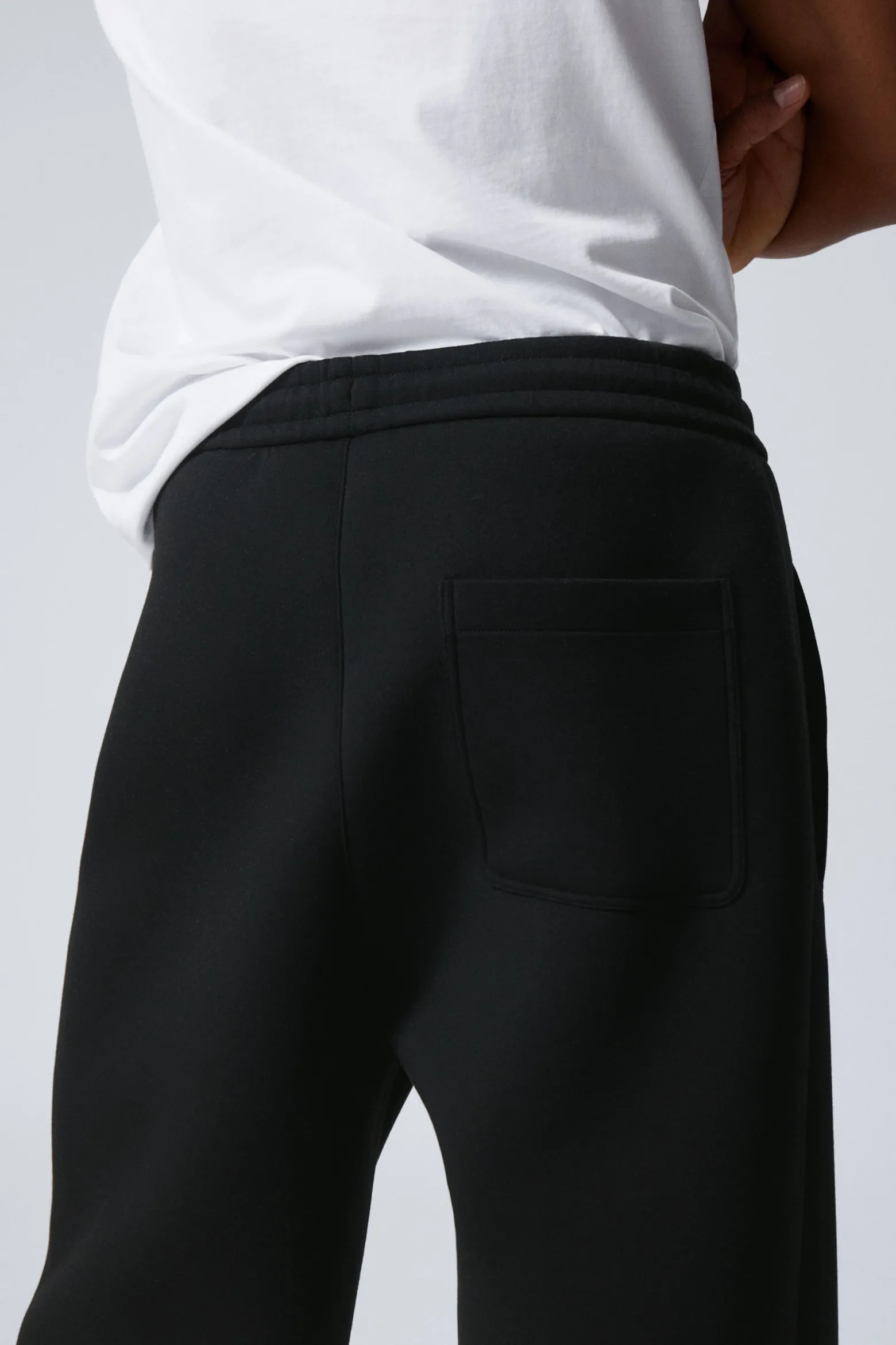 SIMON – JOGGINGHOSE AUS SCUBA-STOFF|Weekday Cheap