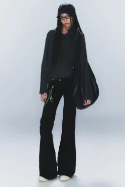 SKINNY-JEANS MIT SCHLAG UND NIEDRIGEM BUND|Weekday Best Sale