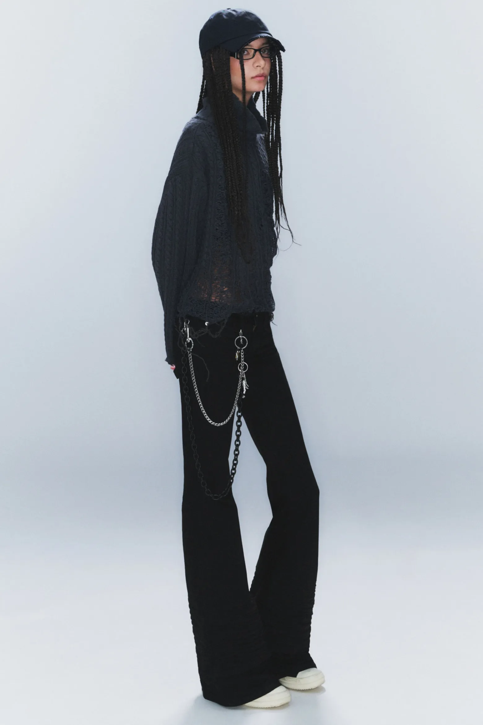SKINNY-JEANS MIT SCHLAG UND NIEDRIGEM BUND|Weekday Best Sale