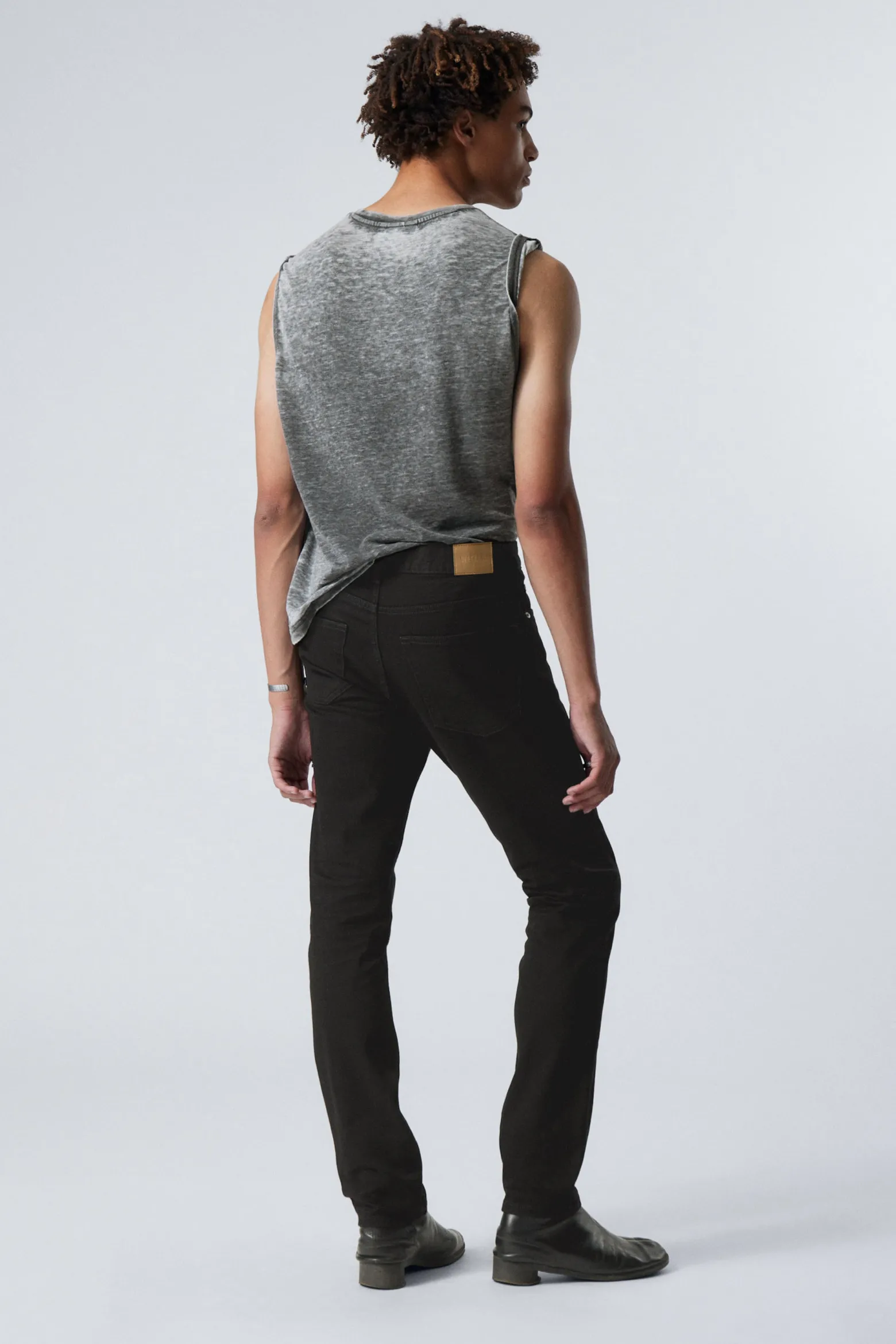 SUNDAY SLIM TAPERED LEG JEANS|Weekday Cheap