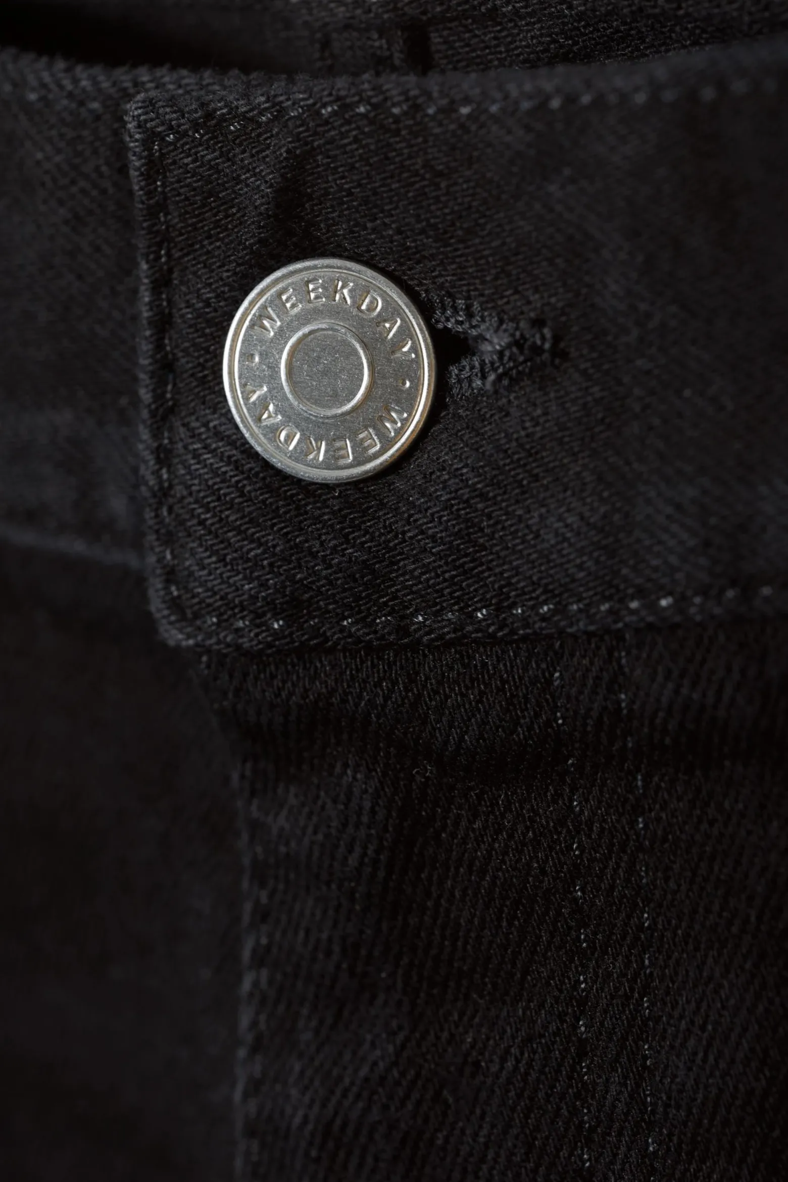 SUNDAY SLIM TAPERED LEG JEANS|Weekday Cheap