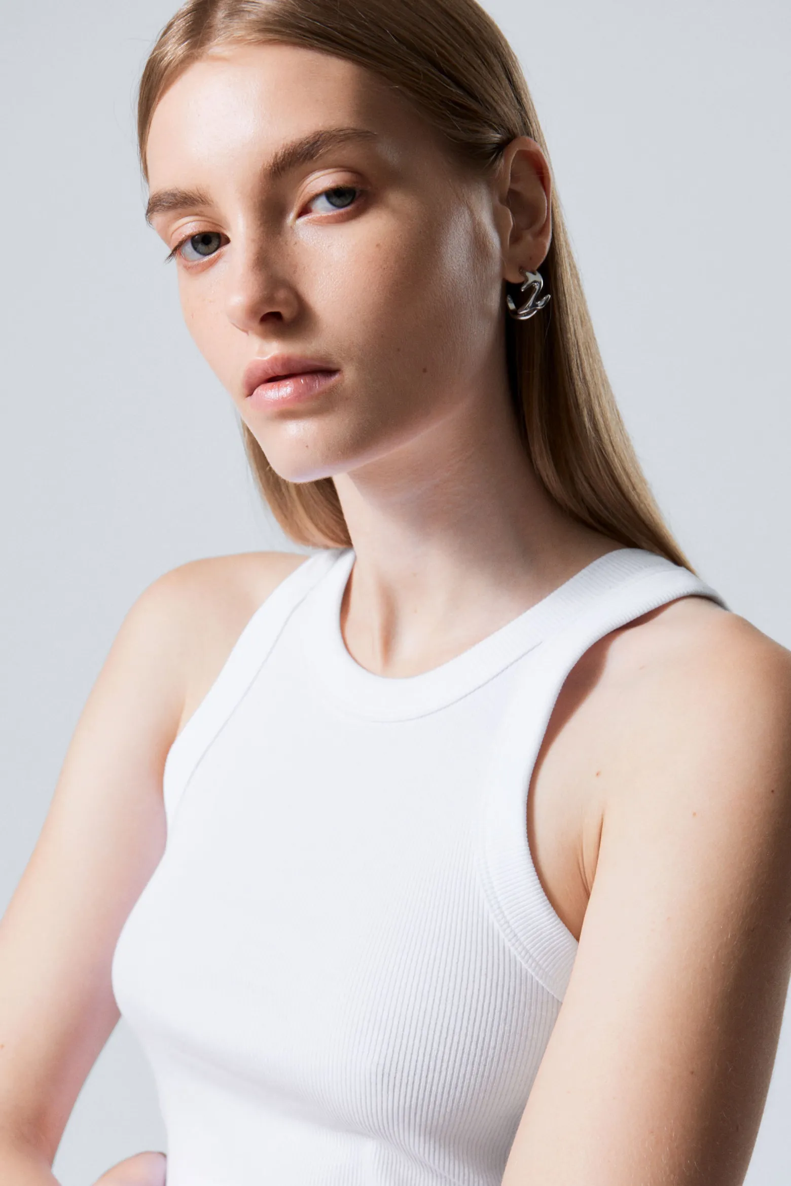 TAILLIERTES GERIPPTES TANKTOP|Weekday Clearance
