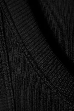 TAILLIERTES GERIPPTES TANKTOP|Weekday New