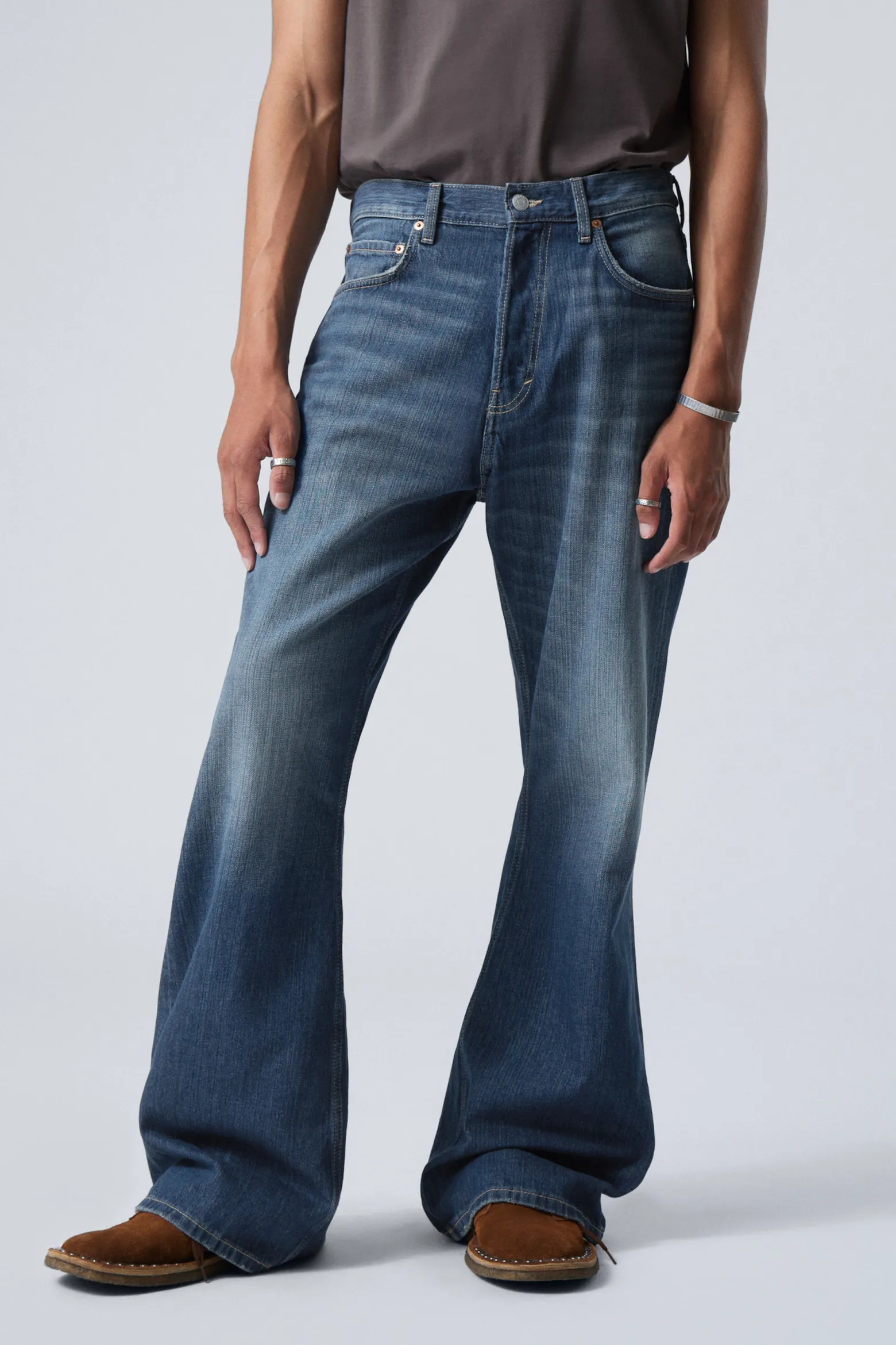 TIME LOOSE BOOTCUT LEG JEANS|Weekday Best Sale
