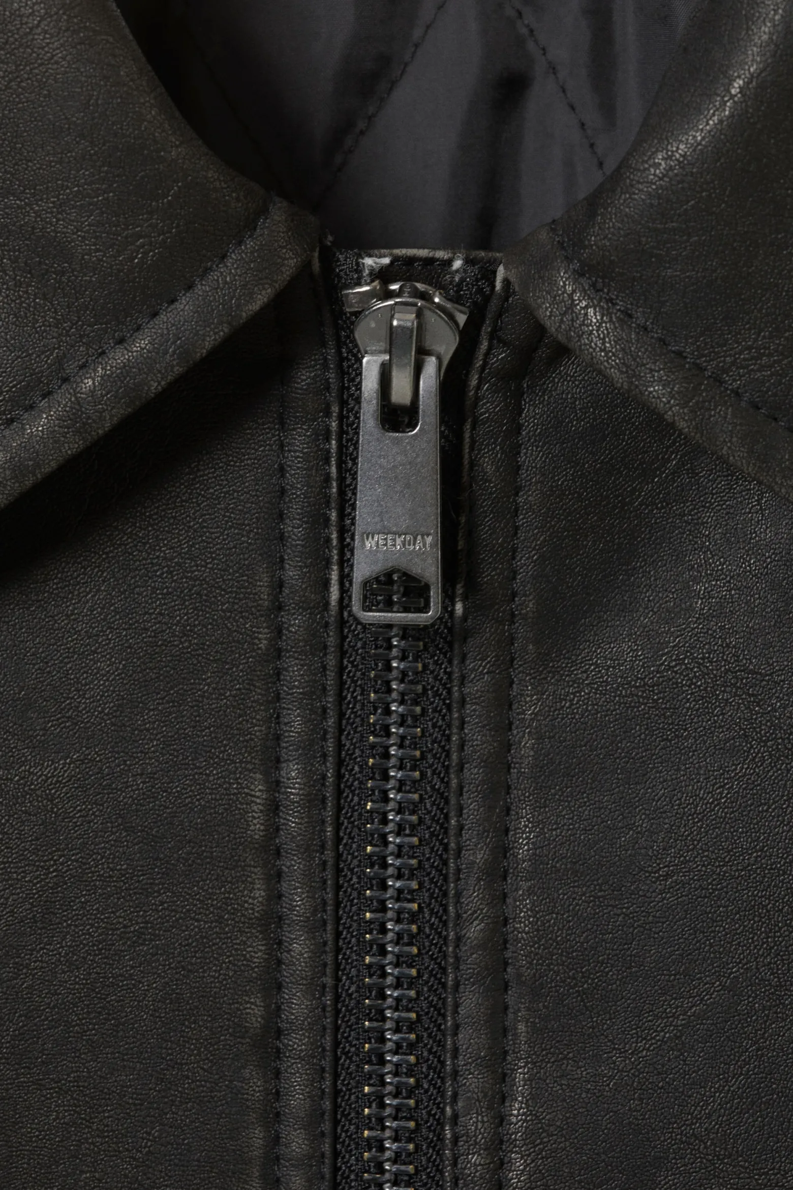 VERKÜRZTE KUNSTLEDERJACKE|Weekday New
