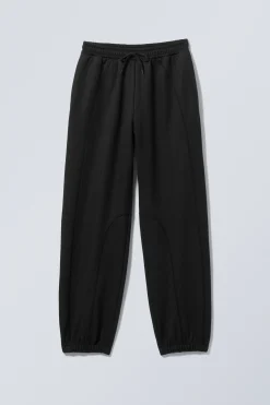 WARM-UP-JOGGINGHOSE MIT GERADEM BEIN|Weekday New